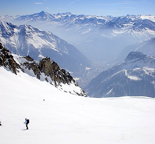 Skiing to Italy 5